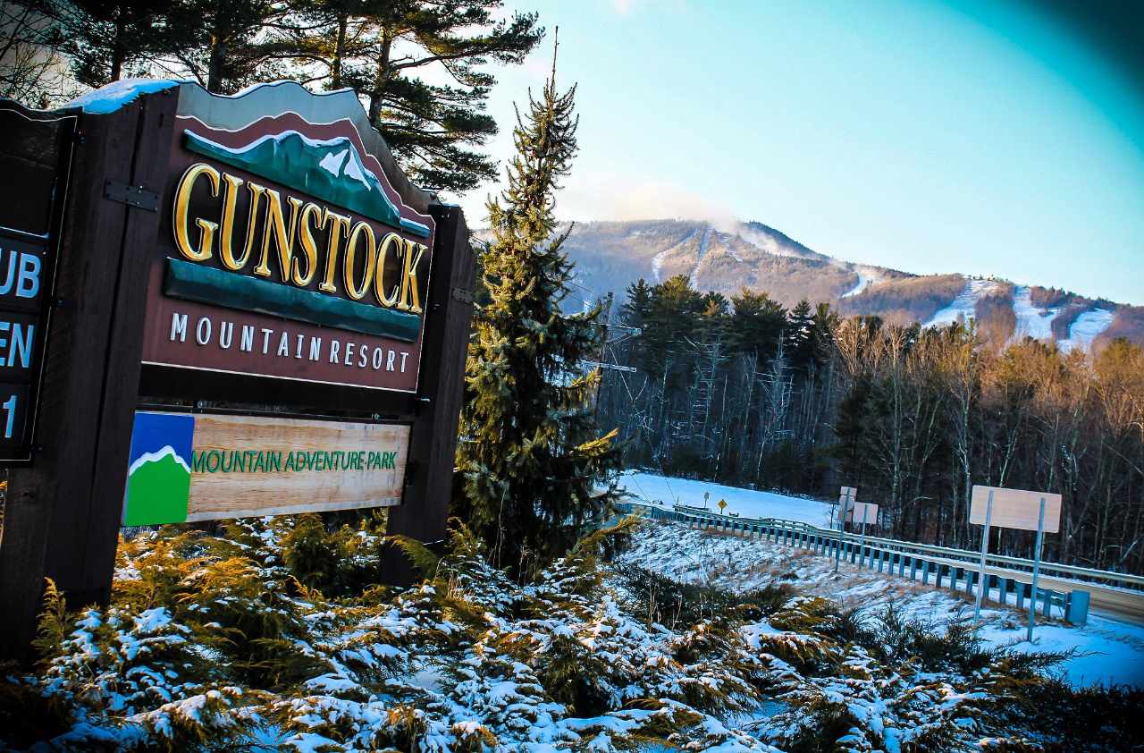 gunstock-sign